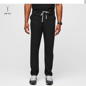 FIGS Cairo Cargo Scrub Pants™ Men’s scrub pants xs black style number TM3001